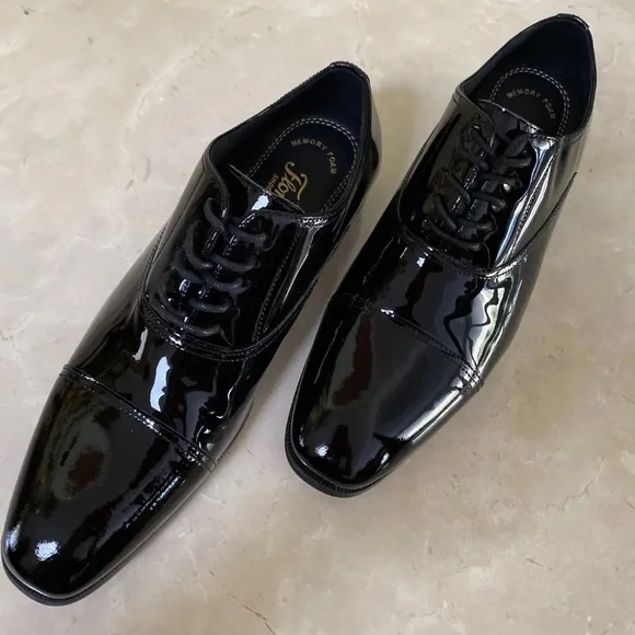 Florsheim Dress Shoes Tux Cap Toe Oxford Black Patent Leather NEW 7 3E X-Wide - Picture 1 of 7